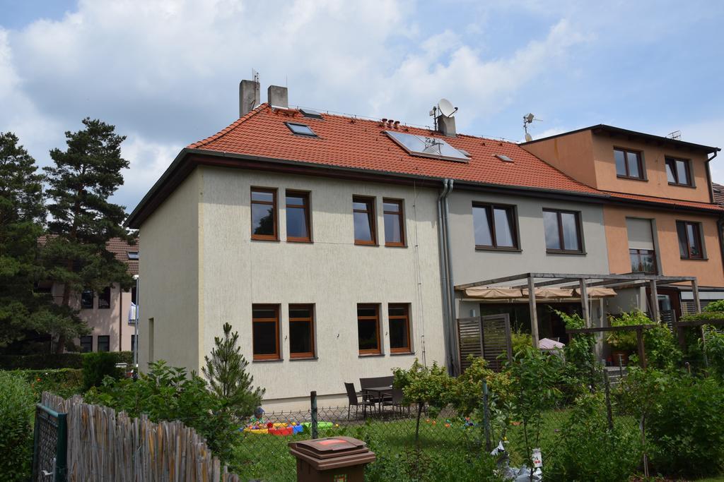 Classical House In Prague 6 Exterior foto